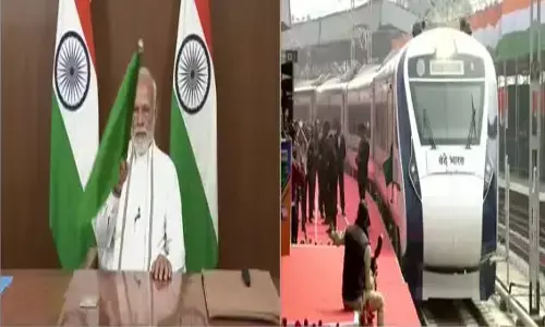 తల్లి మరణించిన బాధలోనూ...?