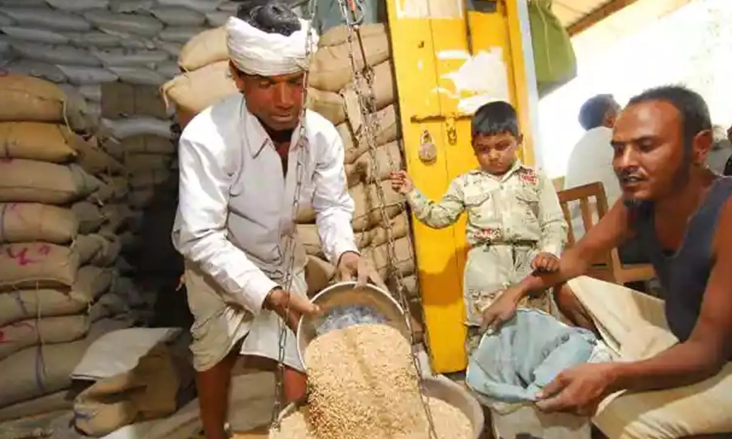 నేటి నుంచి ఏపీలో ఉచిత బియ్యం