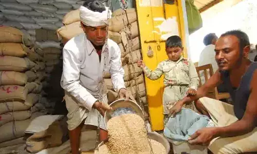 నేటి నుంచి ఏపీలో ఉచిత బియ్యం