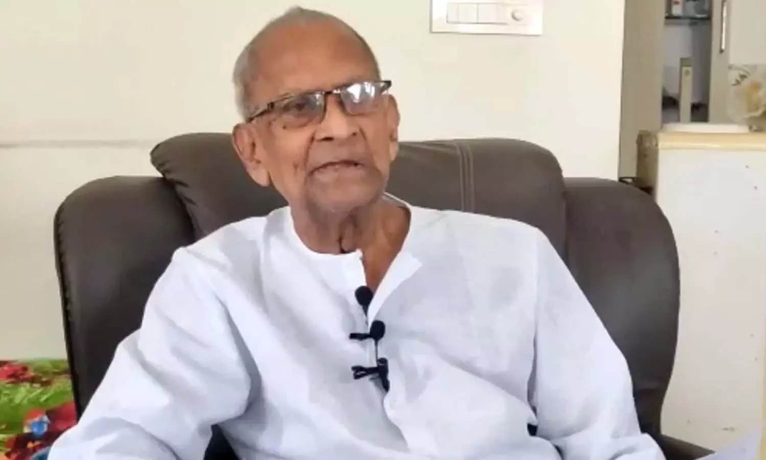 ఏలూరులో టెన్షన్.. జోగయ్య దీక్షతో..?