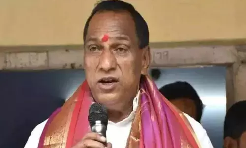 malla reddy, former minister, met, chandrababu naidu latest updates,  malla reddy met andhra pradesh chief minister chandrababu naidu today, latest political news telugu today