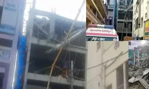 నిర్మాణంలో ఉన్న భవనం కూలి పలువురికి గాయాలు..