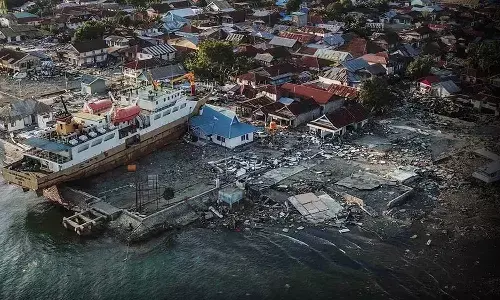 ఇండోనేషియాలో భారీ భూకంపం