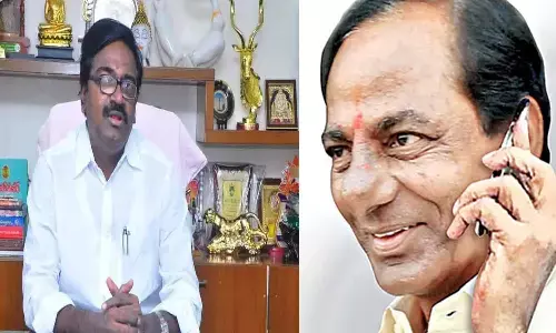 మంత్రి పువ్వాడకు కేసీఆర్ ఫోన్