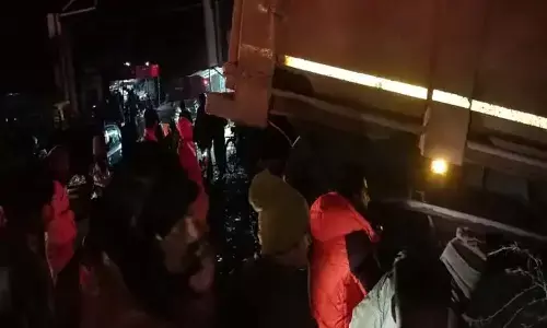 యూపీలో ఘోర రోడ్డు ప్రమాదం : ఆరుగురి మృతి