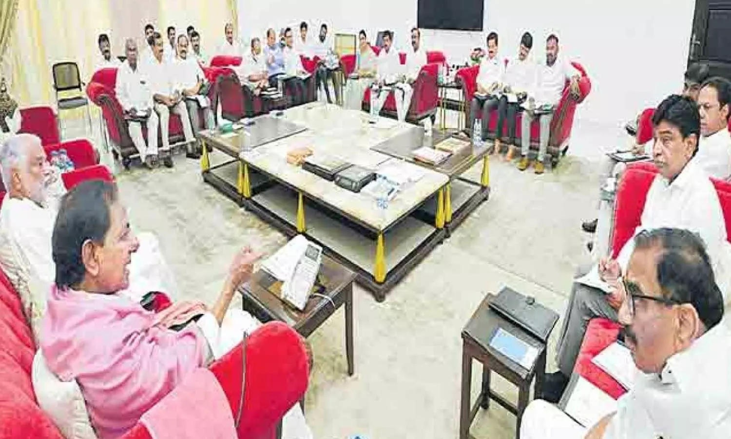 బీఆర్ఎస్ పార్లమెంటరీ సమావేశం నేడు