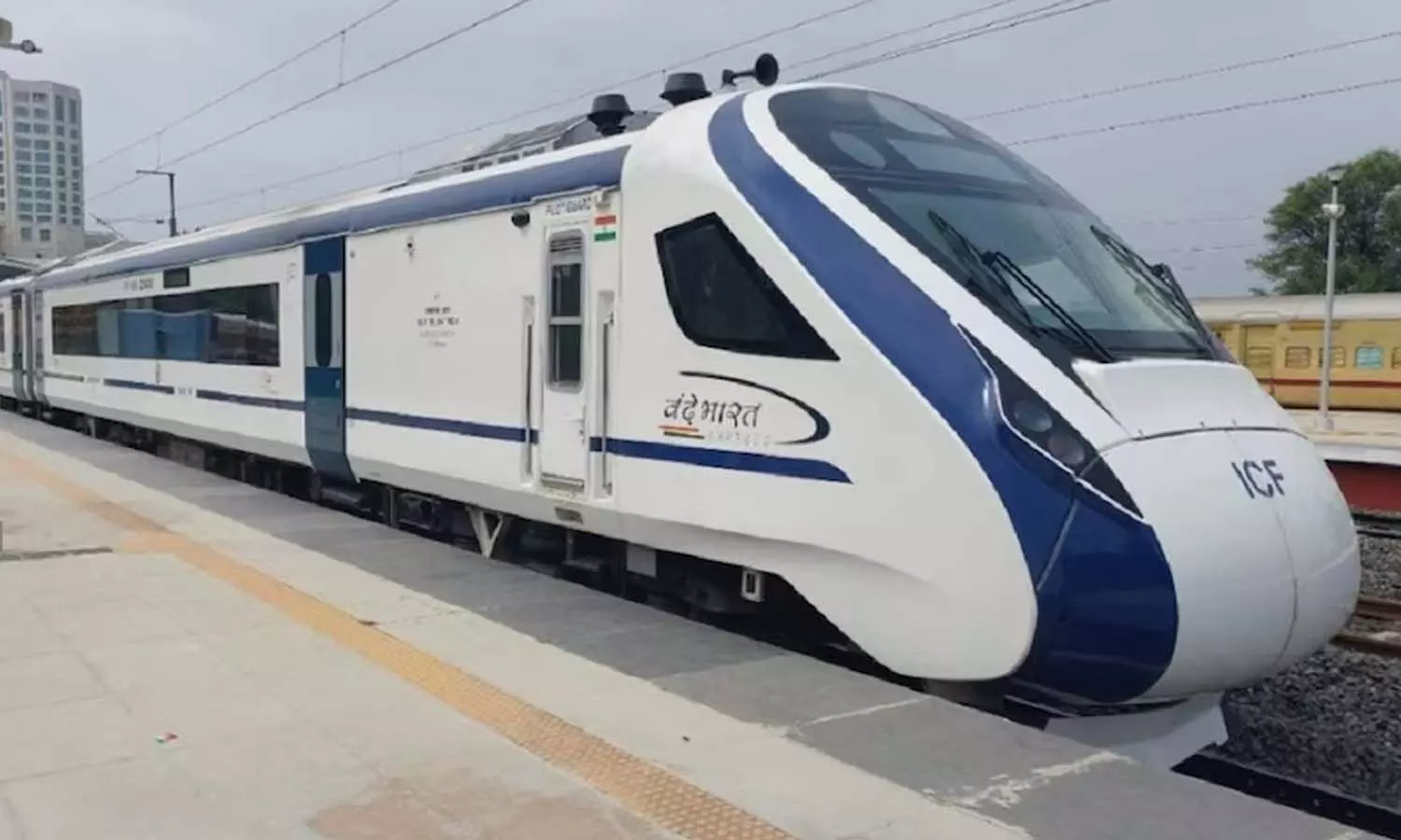 సికింద్రాబాద్ – తిరుపతి వందేభారత్