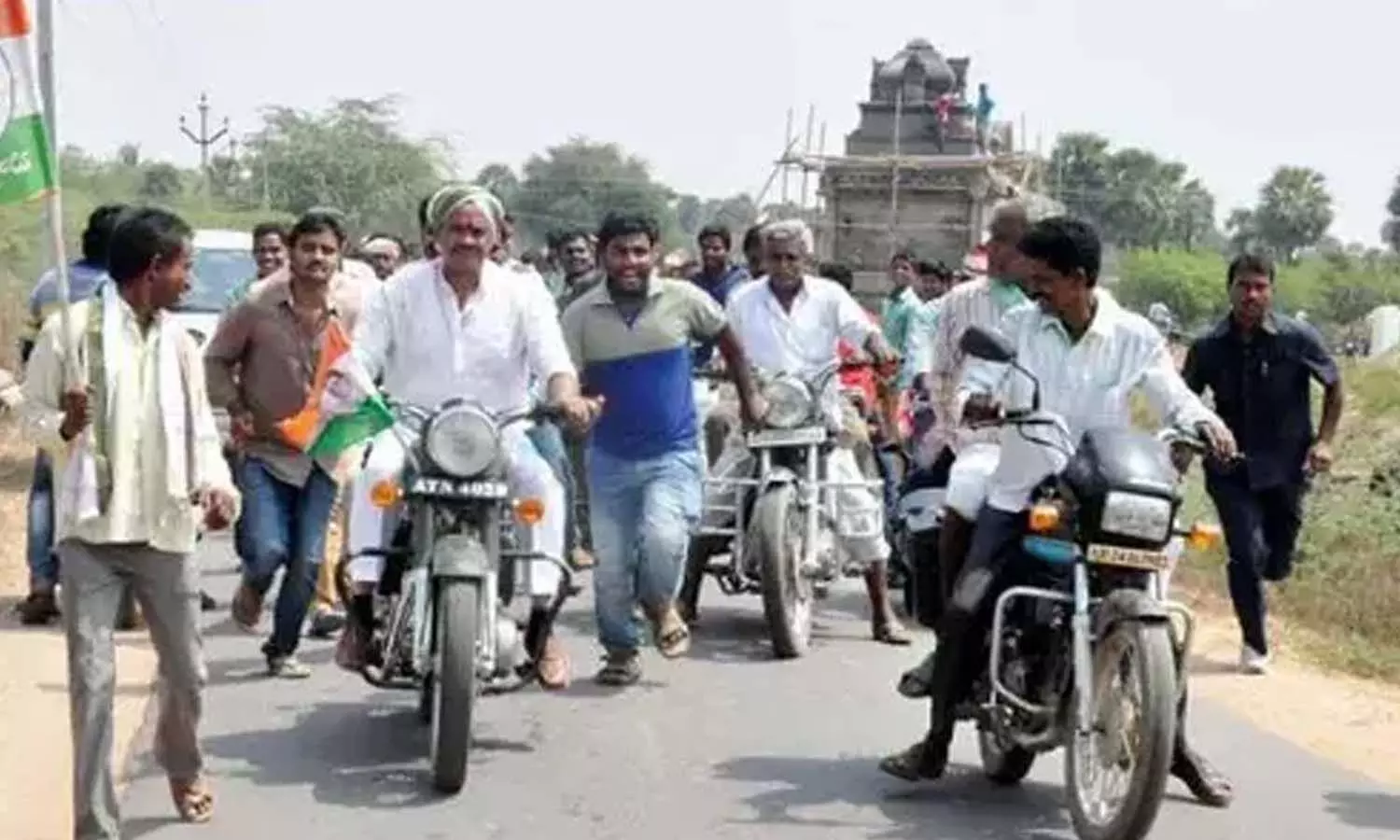 13 నుంచి కోమటిరెడ్డి యాత్ర 13 నుంచి కోమటిరెడ్డి యాత్ర