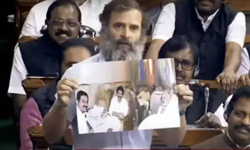 రాహుల్ గాంధీకి నోటీసులు