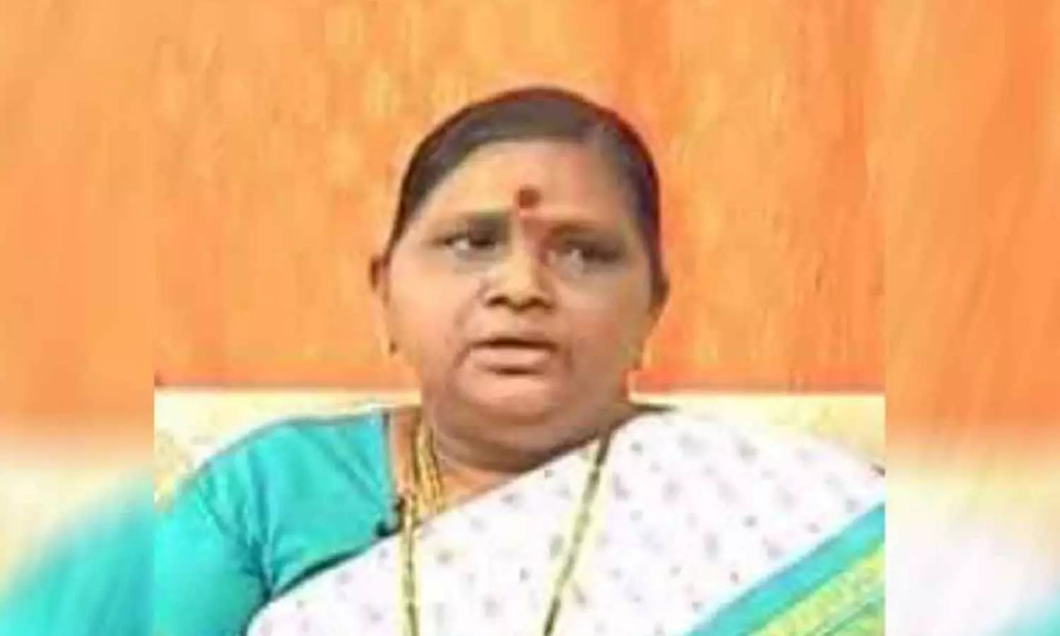 కుతూహలమ్మ కన్నుమూత