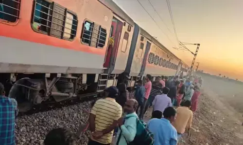 సికింద్రాబాద్‌కు చేరుకున్న గోదావరి ఎక్స్‌ప్రెస్