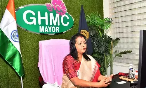 మేయర్ గారు మరోసారి నోరు జారారు