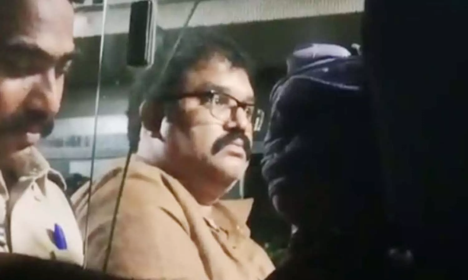 పట్టాభిని రాజమండ్రి జైలుకు తరలింపు