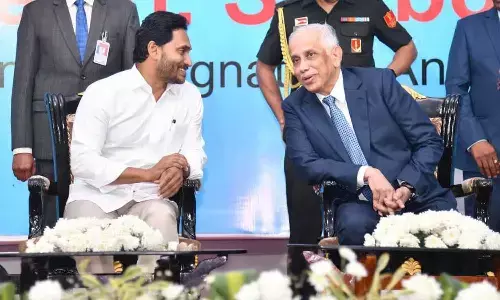 నేడు గవర్నర్ గా జస్టిస్ అబ్దుల్ నజీర్ ప్రమాణం