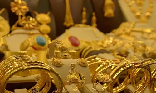 వరుసగా ఏడో రోజూ తగ్గిన బంగారం, వెండి ధరలు