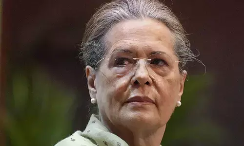 sonia gandhi retirement