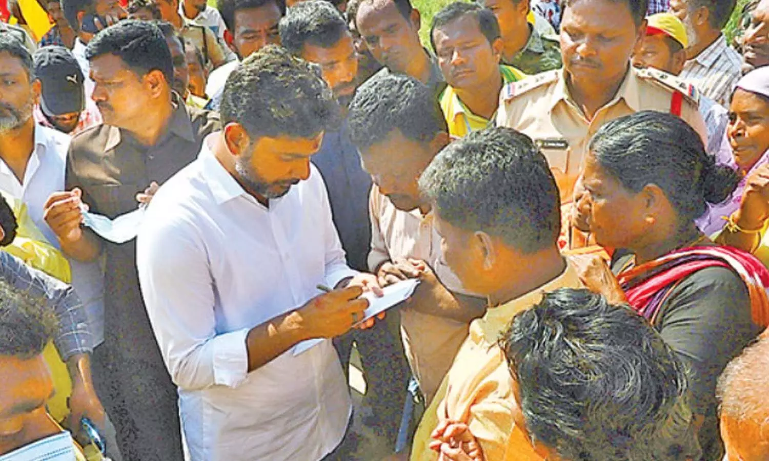 నారా లోకేష్ స్ట్రాంగ్ వార్నింగ్