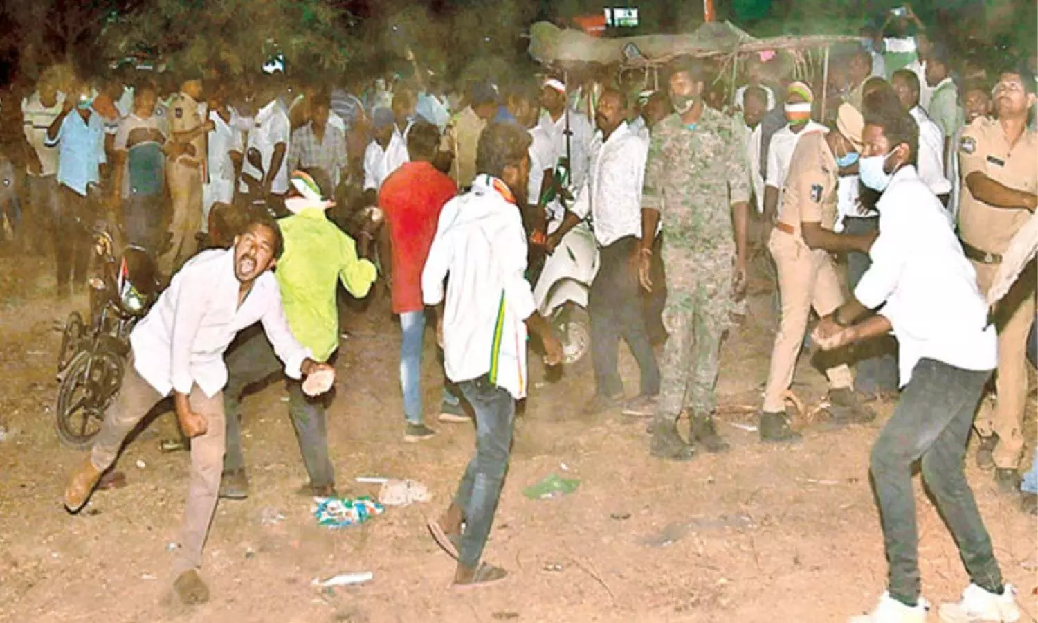 రేవంత్ కు బాసటగా సీనియర్లు