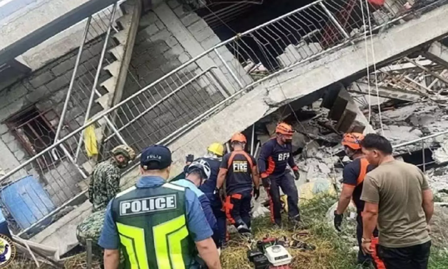 earthquake in philippines, pacific ocean