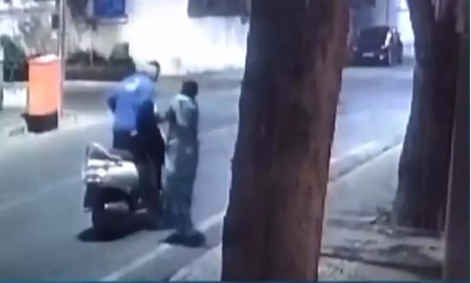 పదేళ్ల బాలిక సాహసం