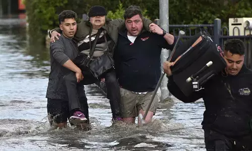 floods, heavy rain, australia