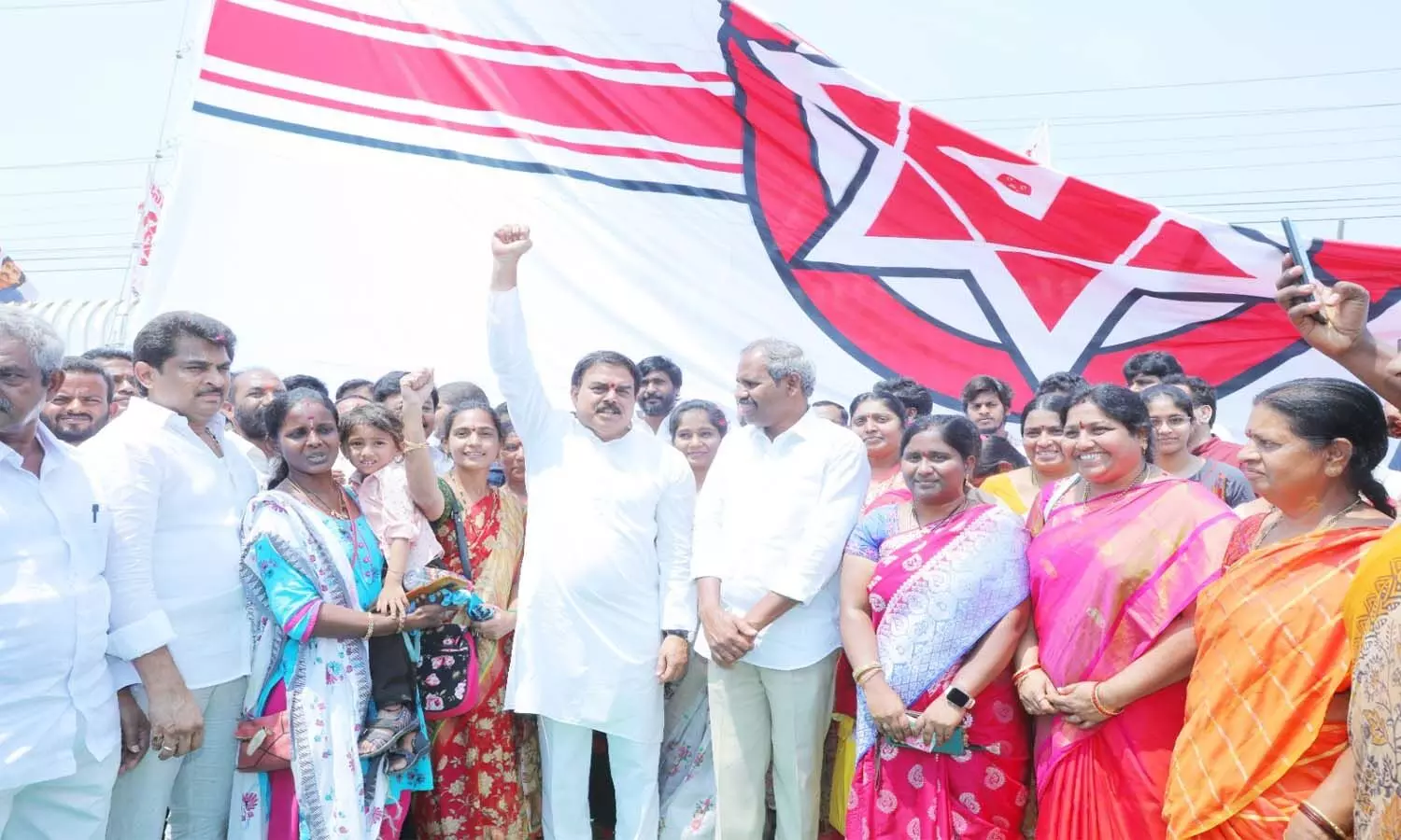 నేడు జనసేన ఆవిర్భావ సభ.. పవన్ స్పీచ్‌పైనే