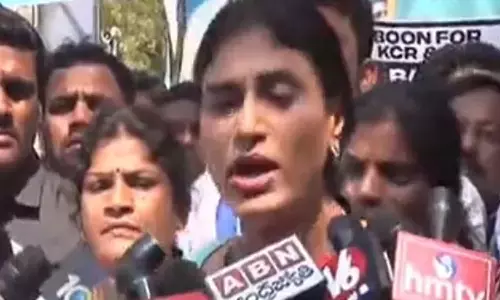 వైఎస్ షర్మిల అరెస్ట్