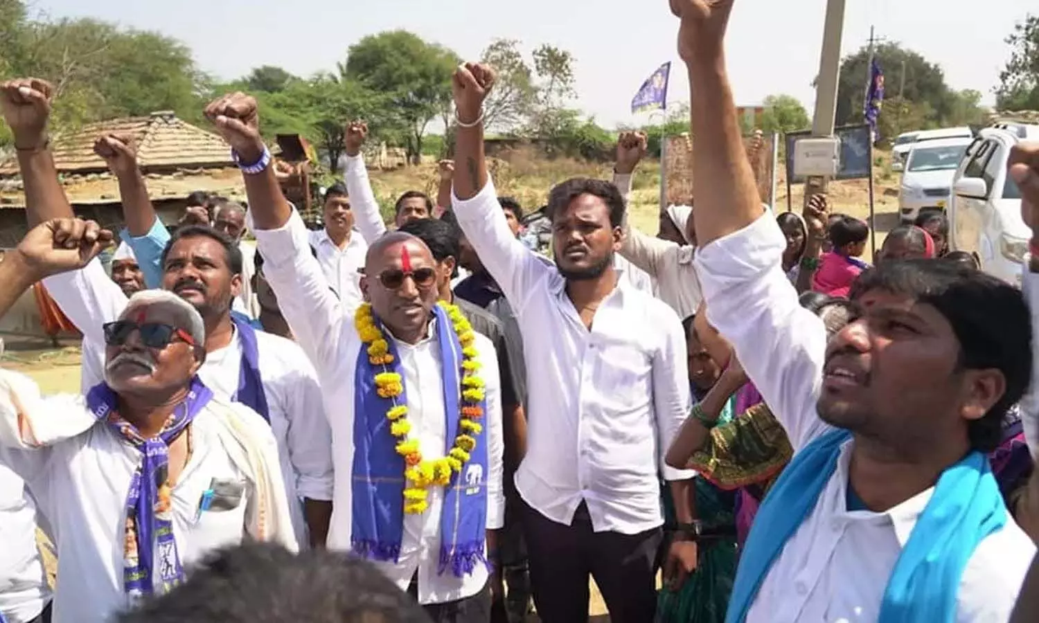 Breaking : ఆర్ఎస్ ప్రవీణ్‌కుమార్ అరెస్ట్