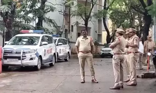 ys sharmila, ysrtp chief, police