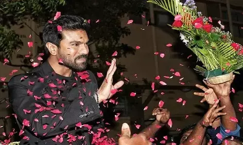చరణ్ కు హైదరాబాద్ లో ఘన స్వాగతం