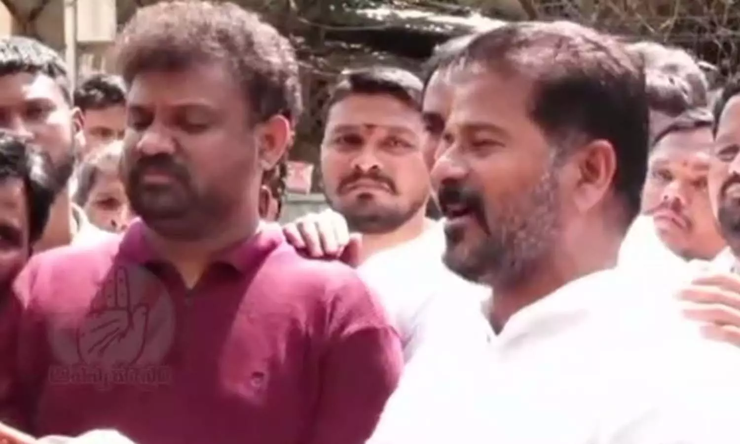 ఇద్దరితో మొదలై.. ఇరవై మందికి