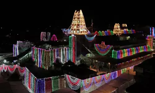 ముస్తాబయిన భద్రాద్రి