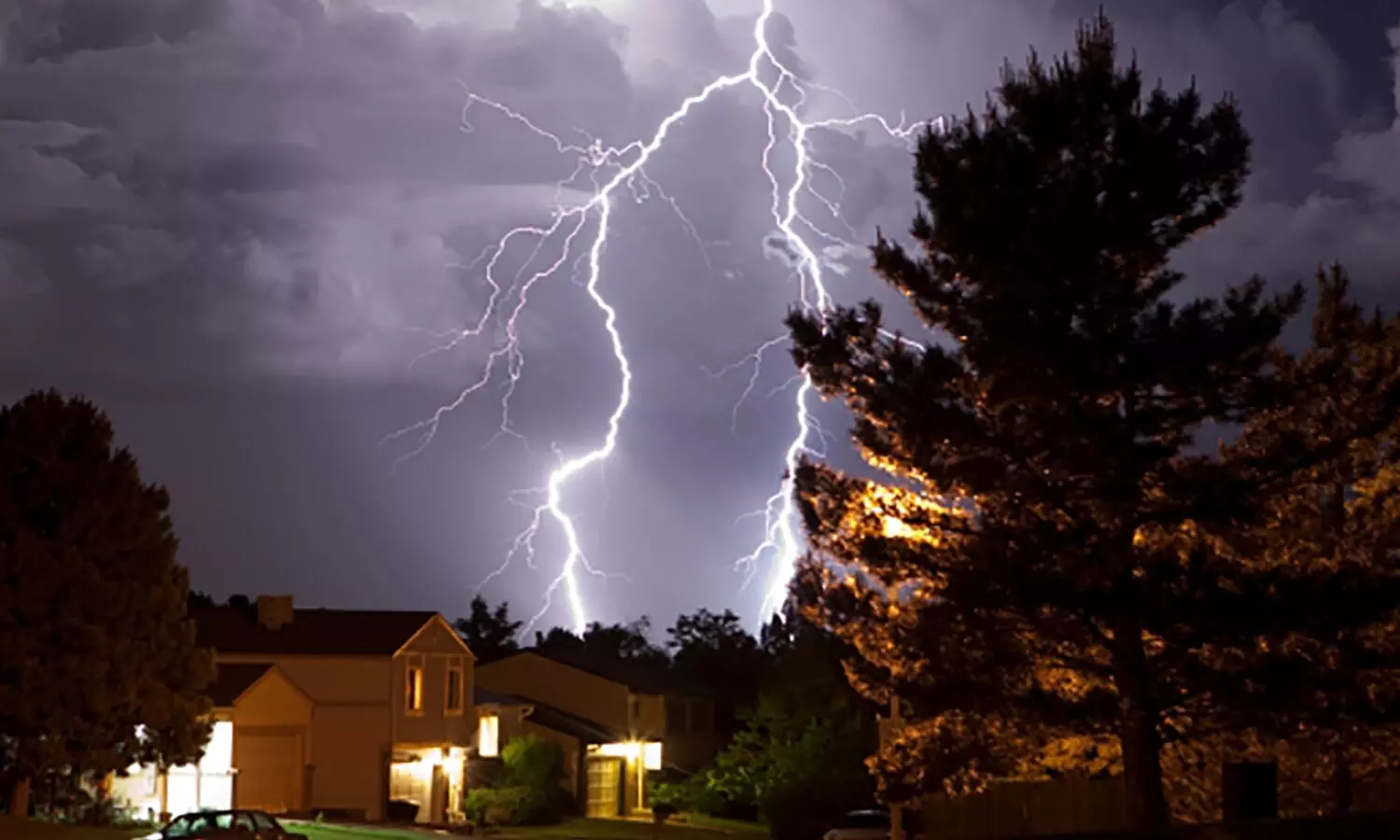 5450 thunder storms in odisha
