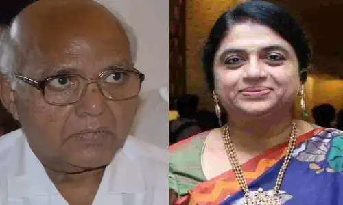 రామోజీని విచారిస్తున్న ఏపీ సీఐడీ