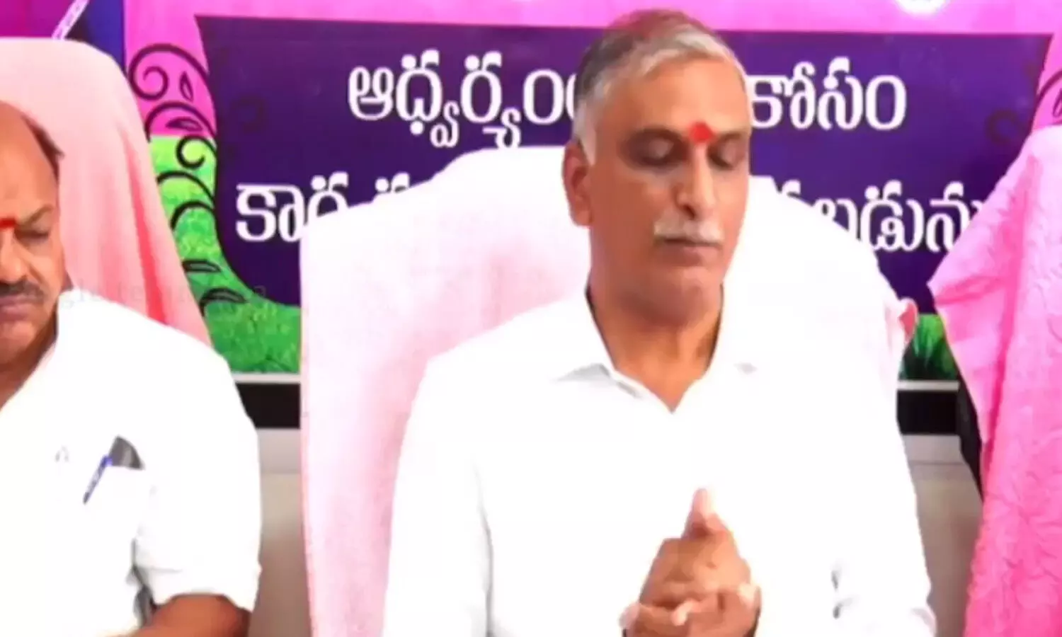 బండిపై అనర్హత వేటు వేయండి