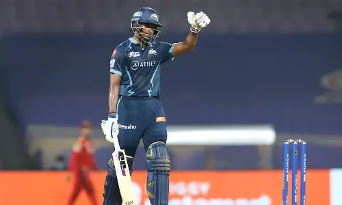 గుజరాత్ టైటాన్స్‌కు రెండో విజయం