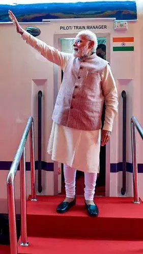 తిరుపతి వెళ్లే ప్రయాణికులకు గుడ్ న్యూస్ చెప్పిన దక్షిణ మధ్య రైల్వే