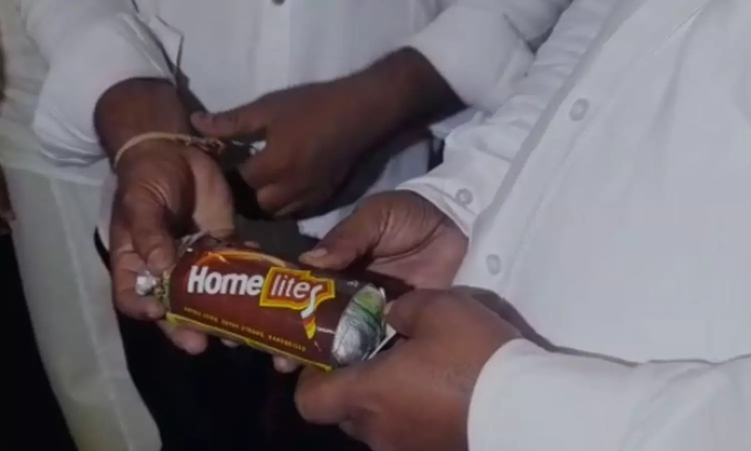 sari, firebox, durgamma, vijay