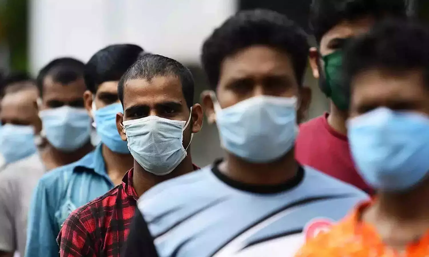 మళ్లీ మాస్క్‌లు తప్పనిసరి