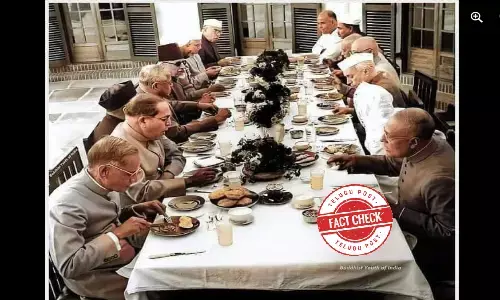 Fact Check: Viral image showing Nehru and his Cabinet at a dinner table is of a banquet held by Sardar Vallabhbhai Patel but not an Iftar party