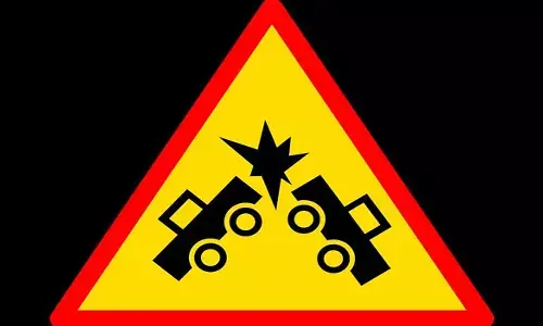 అన్నమయ్య జిల్లాలో ఘోర ప్రమాదం.. నలుగురు దుర్మరణం