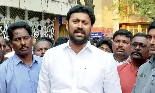 హైకోర్టుకు వైఎస్ అవినాష్ రెడ్డి