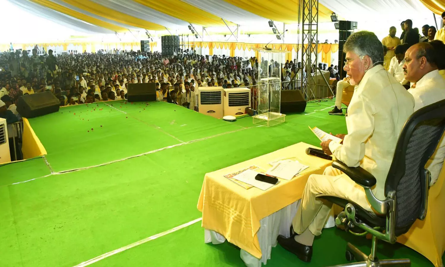 వివేకాహత్య దేశానికి  ఒక కేస్ స్టడీ