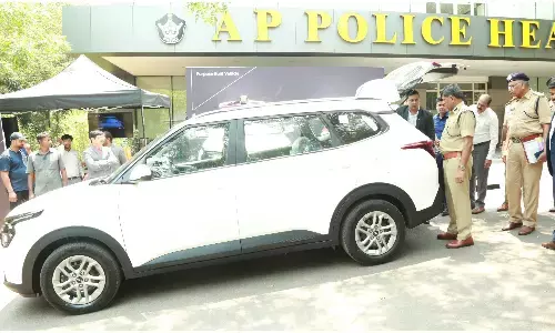 పోలీసుల కోసం కియా వాహనాలు