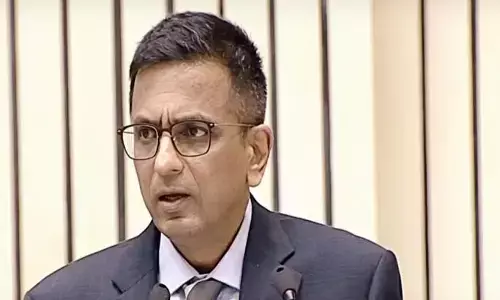 ఇదేం కేసు.. చిరాకు పడ్డ సీజేఐ