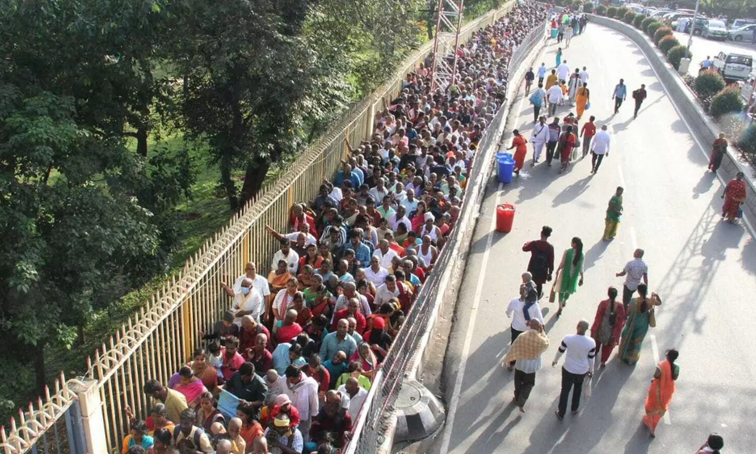 rush, divotees, tirumala