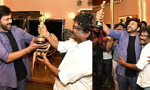 Megastar Chiranjeevi Felicitates RRR Nattu Nattu Song Lyric Writer Chandra Bose