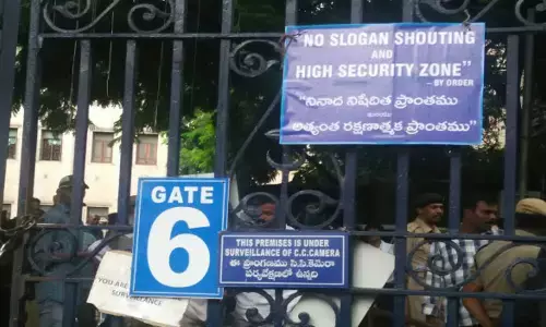 ts high court 6th gate, man murder infront of high court
