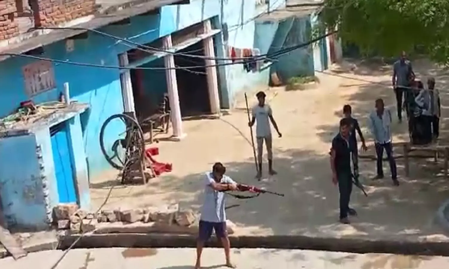 madhya pradesh crime news, 6 family members shot dead