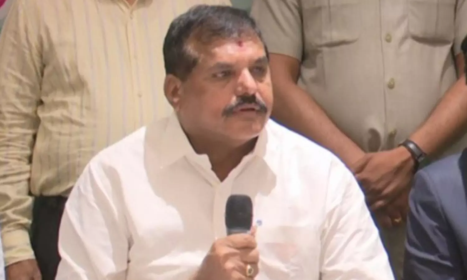 టెన్త్ లో బాలికలే టాప్